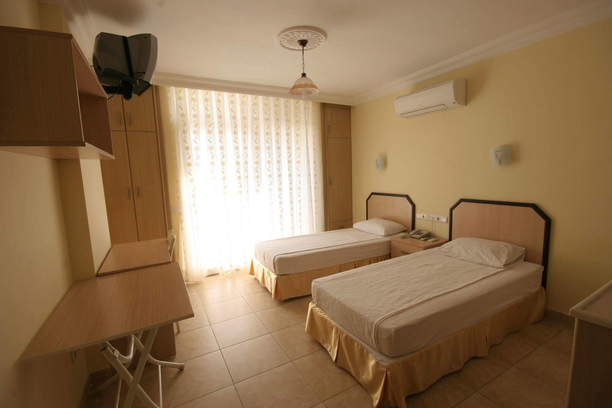 Berrak Su Hotel Анталья Экстерьер фото