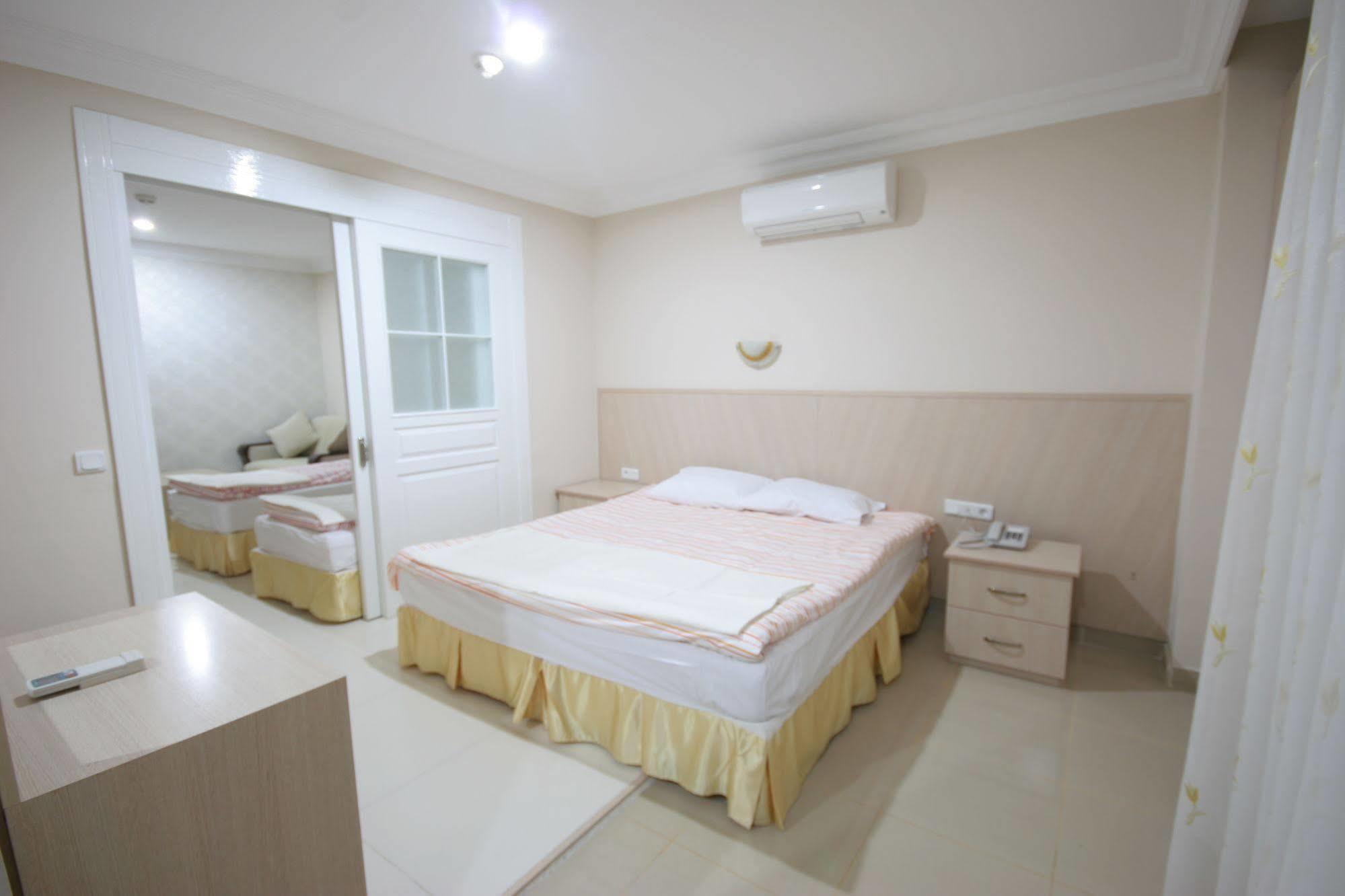 Berrak Su Hotel Анталья Экстерьер фото