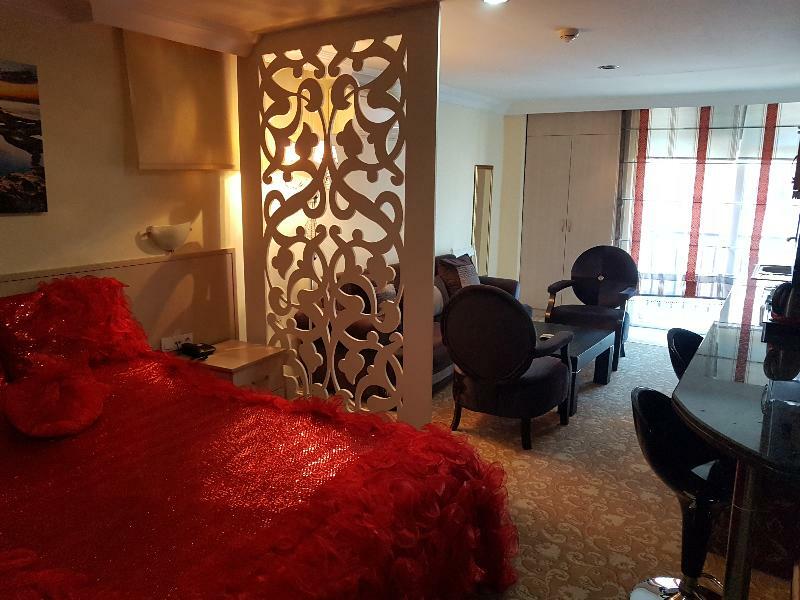 Berrak Su Hotel Анталья Экстерьер фото